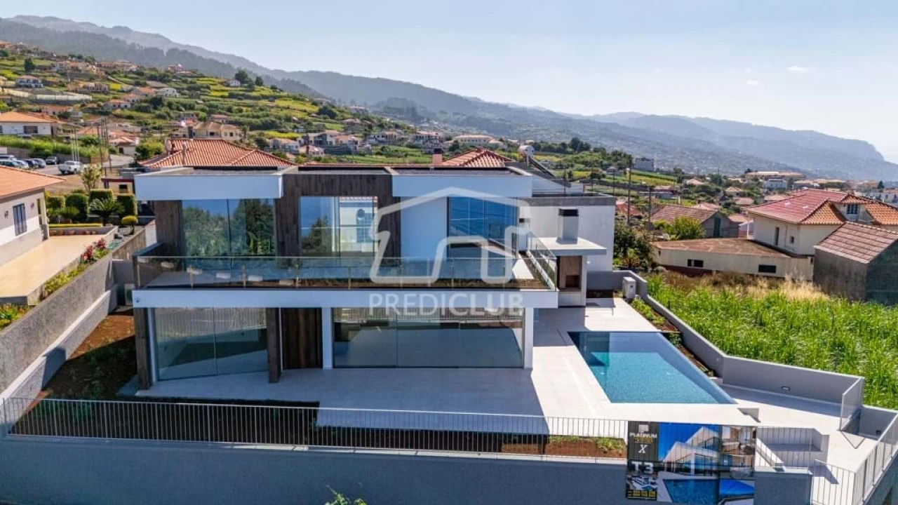 Moradia T3 para Venda em Canhas Foto 44