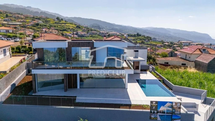 Moradia T3 para Venda em Canhas Foto 44