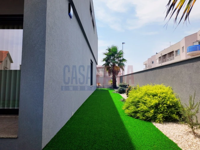 Moradia T4 para Venda em Aver-O-Mar, Amorim e Terroso Foto 26