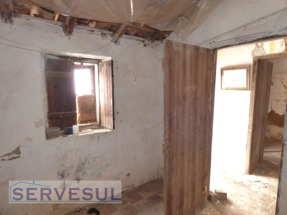 Moradia T2 para Venda em Saboia Foto 12