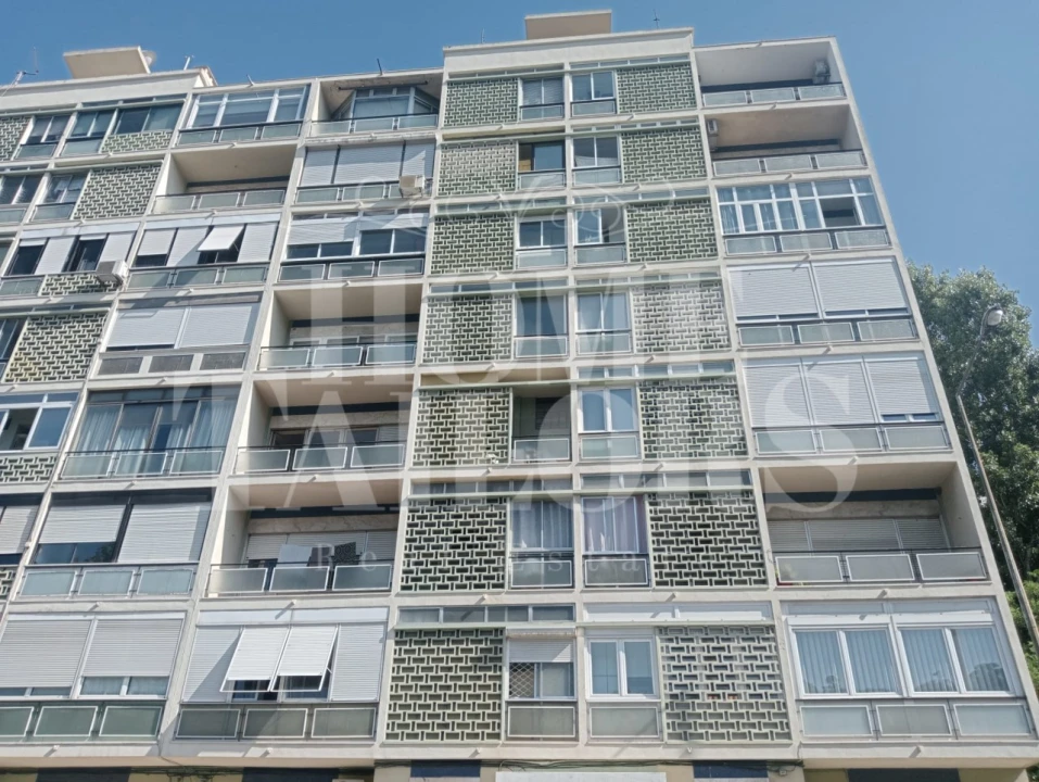Apartamento T3 para Venda em Benfica Foto 14