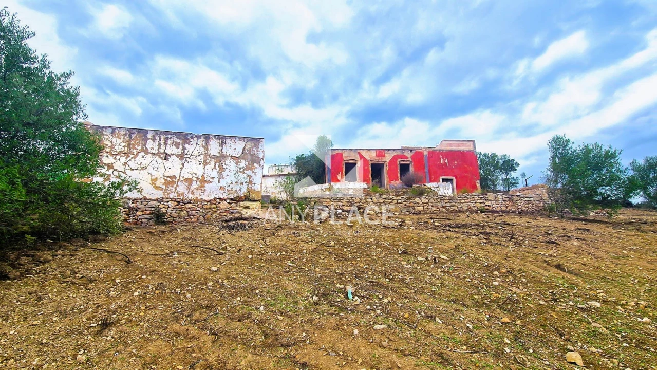 Moradia T0 para Venda em Loule (São Sebastião) Foto 12