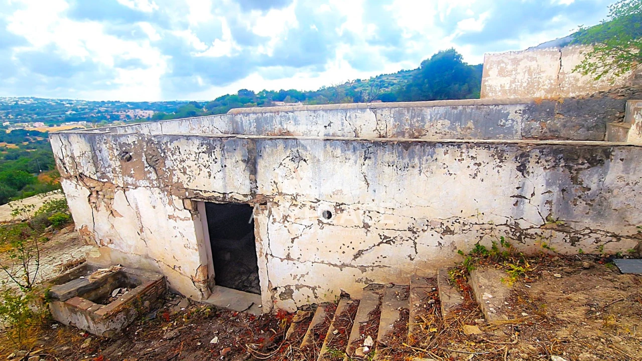 Moradia T0 para Venda em Loule (São Sebastião) Foto 18