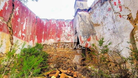 Moradia T0 para Venda em Loule (São Sebastião)
