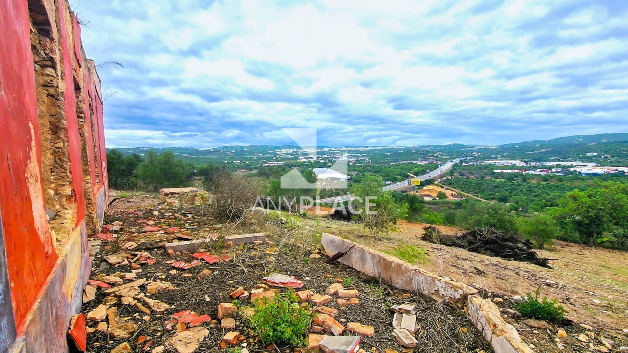 Moradia T0 para Venda em Loule (São Sebastião) Foto 4