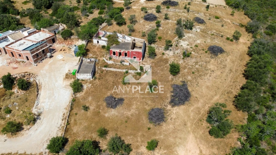 Moradia T0 para Venda em Loule (São Sebastião) Foto 24