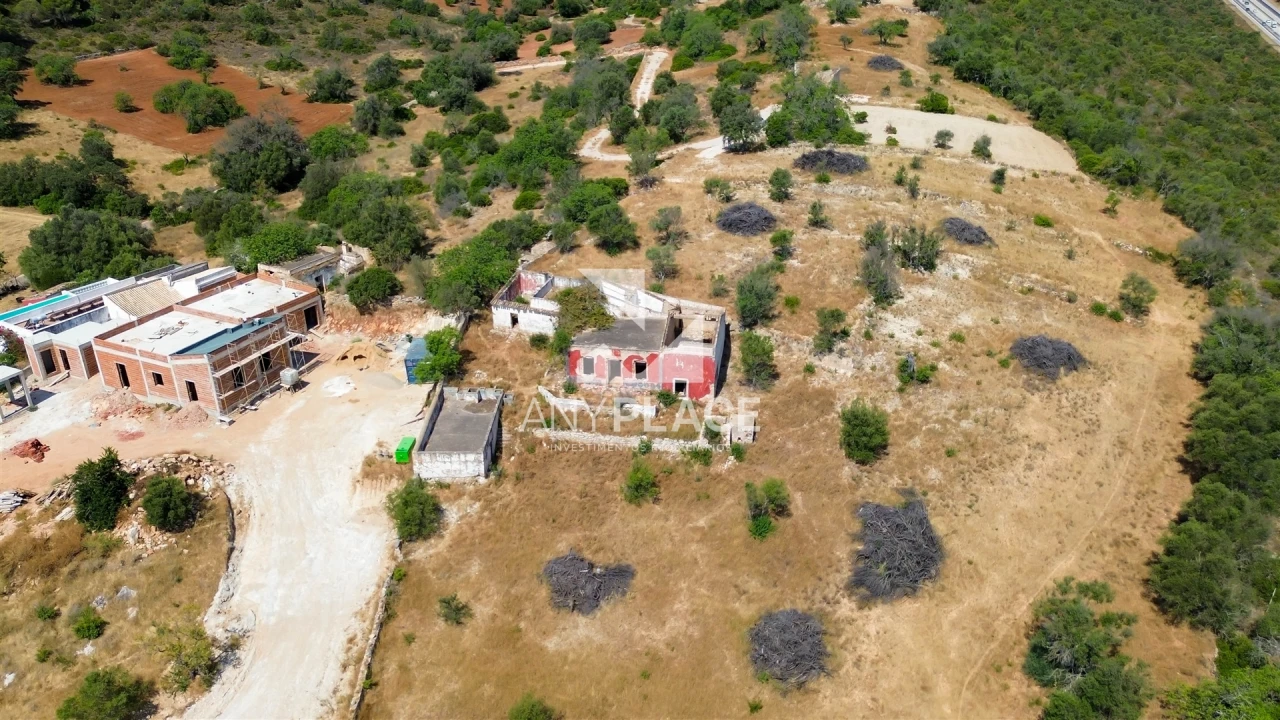 Moradia T0 para Venda em Loule (São Sebastião) Foto 23