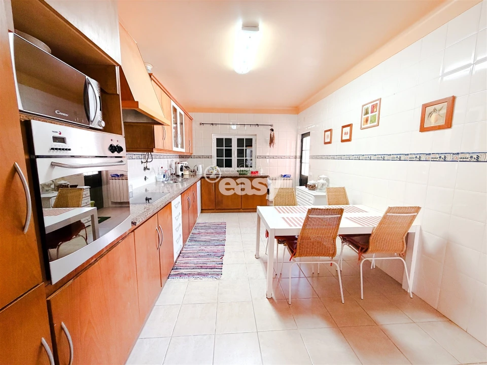 Moradia T5 para Venda em Almeirim Foto 128