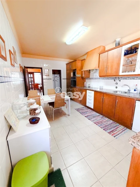 Moradia T5 para Venda em Almeirim