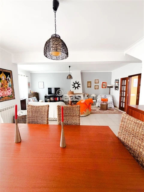Moradia T5 para Venda em Almeirim