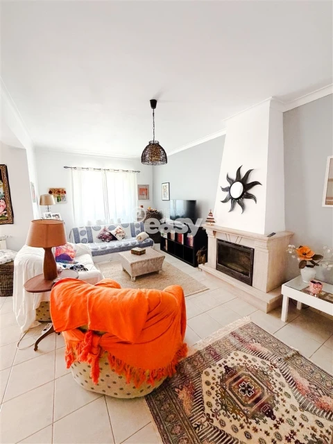 Moradia T5 para Venda em Almeirim