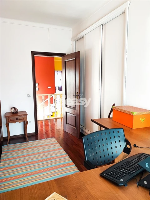 Moradia T5 para Venda em Almeirim