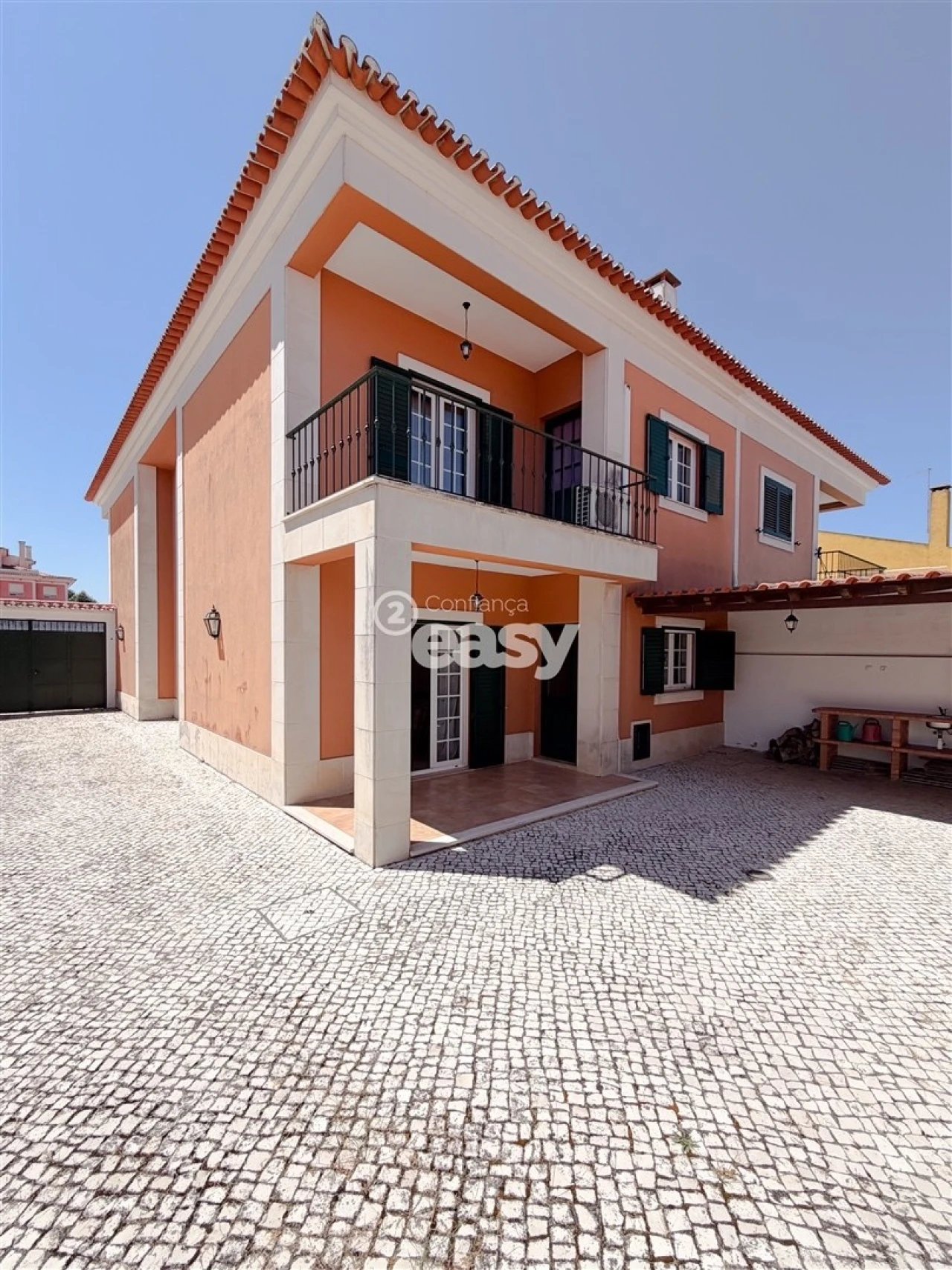 Moradia T5 para Venda em Almeirim Foto 5