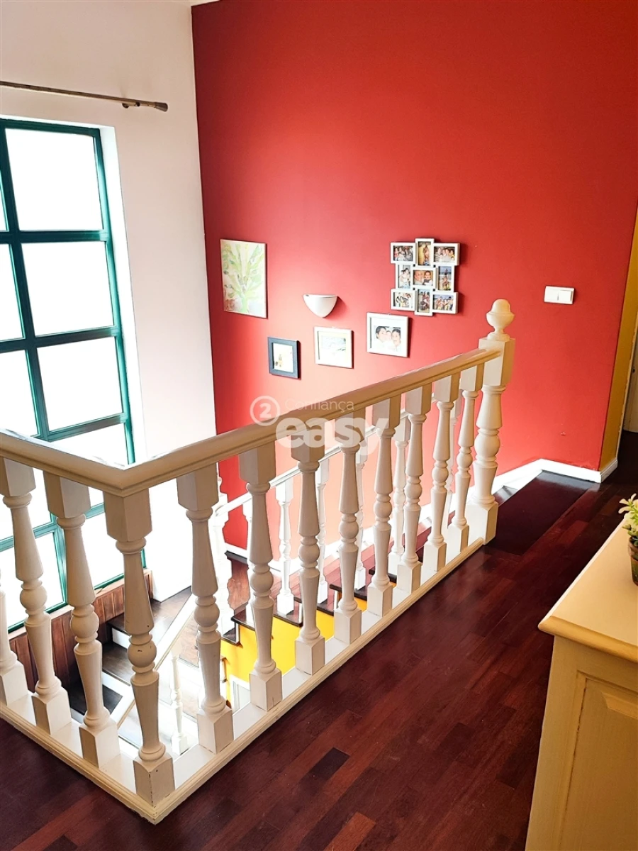 Moradia T5 para Venda em Almeirim Foto 43