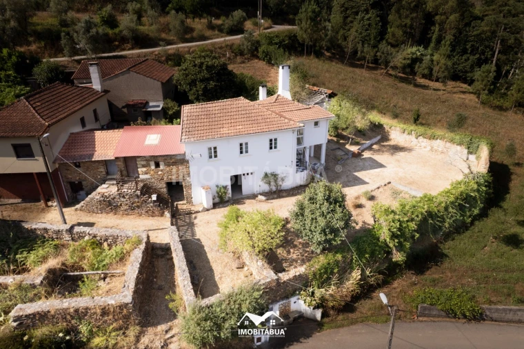 Moradia T3 para Venda em Pala Foto 1