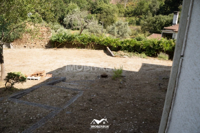 Moradia T3 para Venda em Pala Foto 32