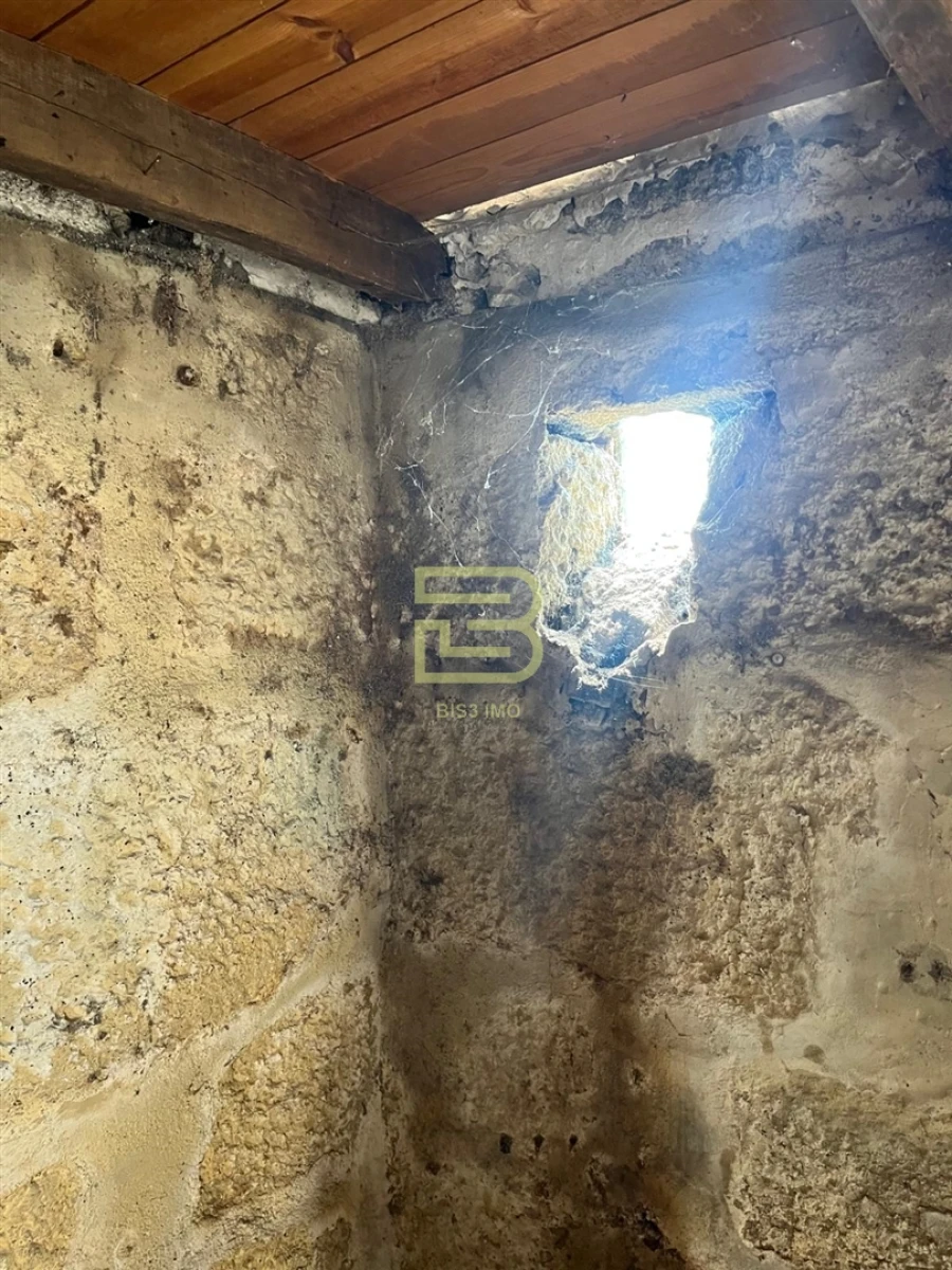 Moradia T3 para Venda em Vandoma Foto 13