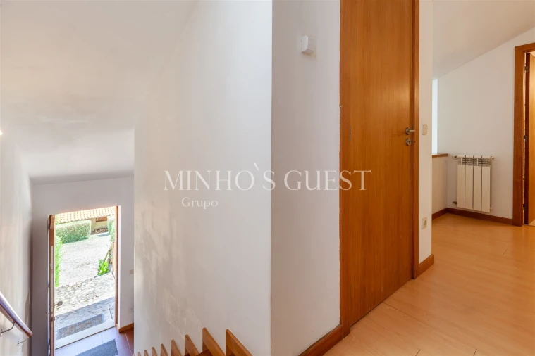 Moradia T2 para Venda em Caniçada e Soengas Foto 27