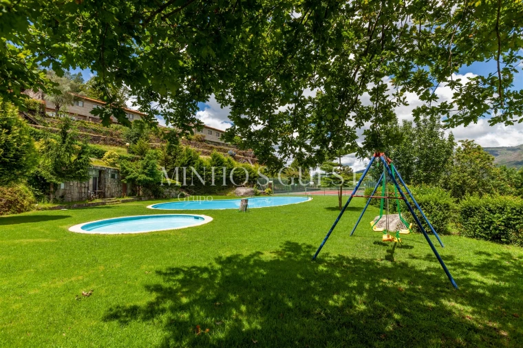 Moradia T2 para Venda em Caniçada e Soengas Foto 2