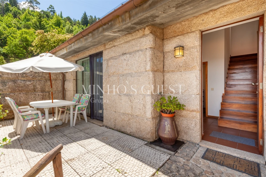 Moradia T2 para Venda em Caniçada e Soengas Foto 7