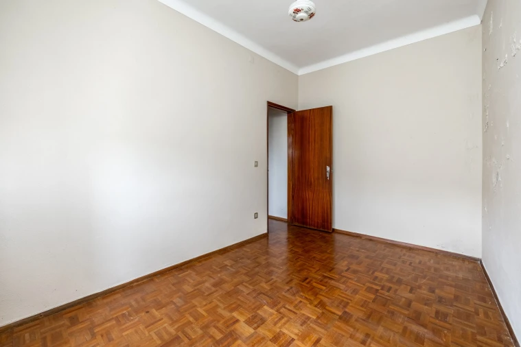 Moradia T5 para Venda em Aljubarrota Foto 33