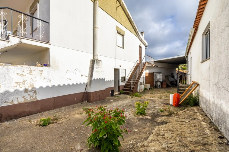 Moradia T5 para Venda em Aljubarrota Foto 45