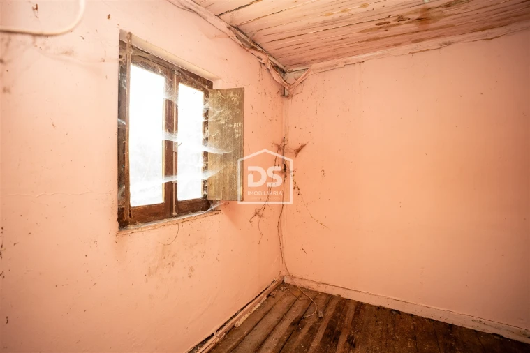 Moradia T2 para Venda em Maceira Foto 7