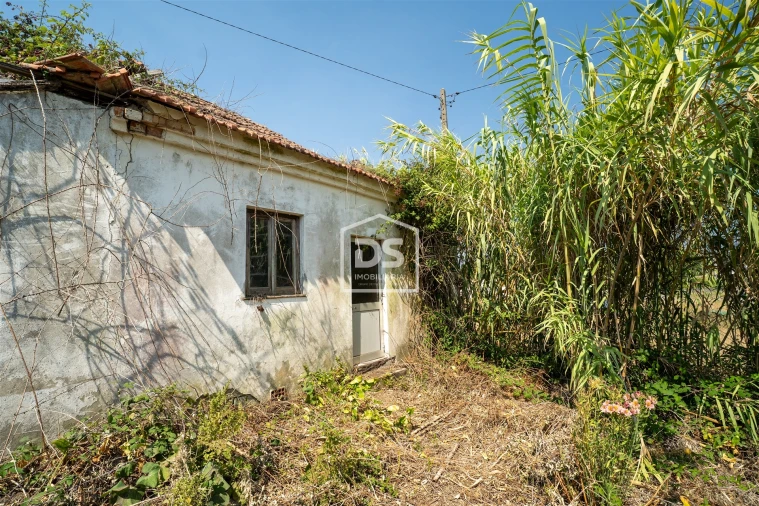 Moradia T2 para Venda em Maceira Foto 1