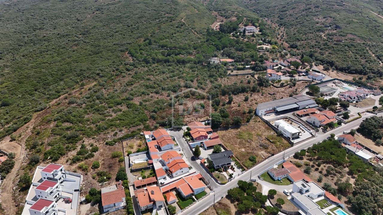 Terreno para Venda em Porto de Mós - São João Baptista e São Pedro Foto 9