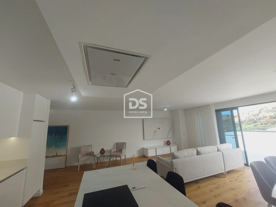 Apartamento T5 para Venda em Funchal (São Pedro) Foto 5
