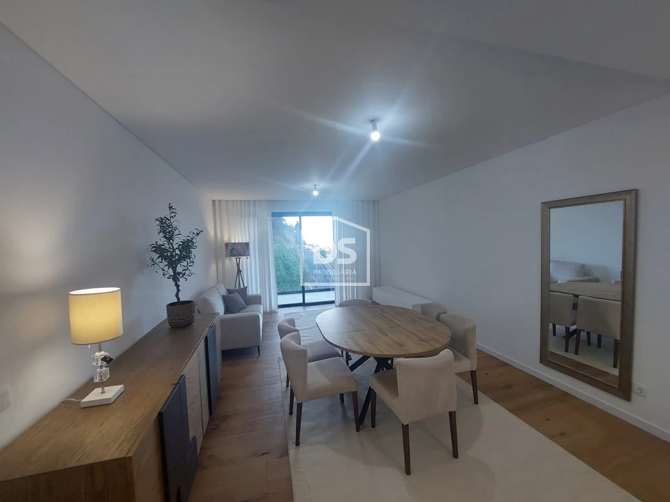 Apartamento T5 para Venda em Funchal (São Pedro) Foto 9