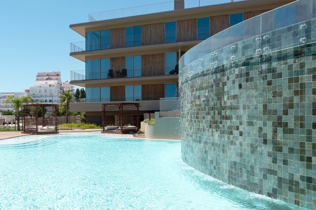 Apartamento T2 para Venda em Quarteira Foto 6