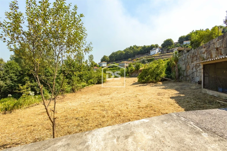 Moradia T3 para Venda em Vila Boa do Bispo Foto 4