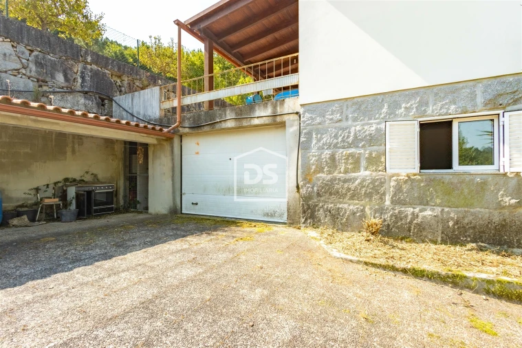 Moradia T3 para Venda em Vila Boa do Bispo Foto 3