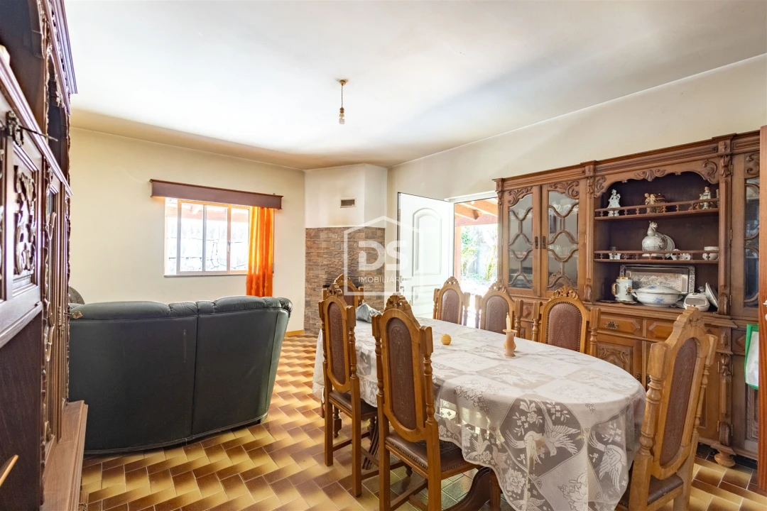 Moradia T3 para Venda em Vila Boa do Bispo Foto 11