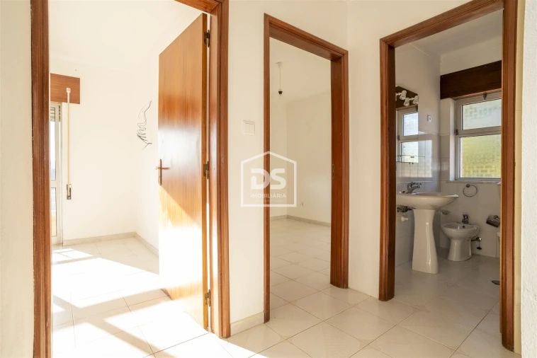 Moradia T7 para Venda em São Cristovão de Nogueira Foto 22