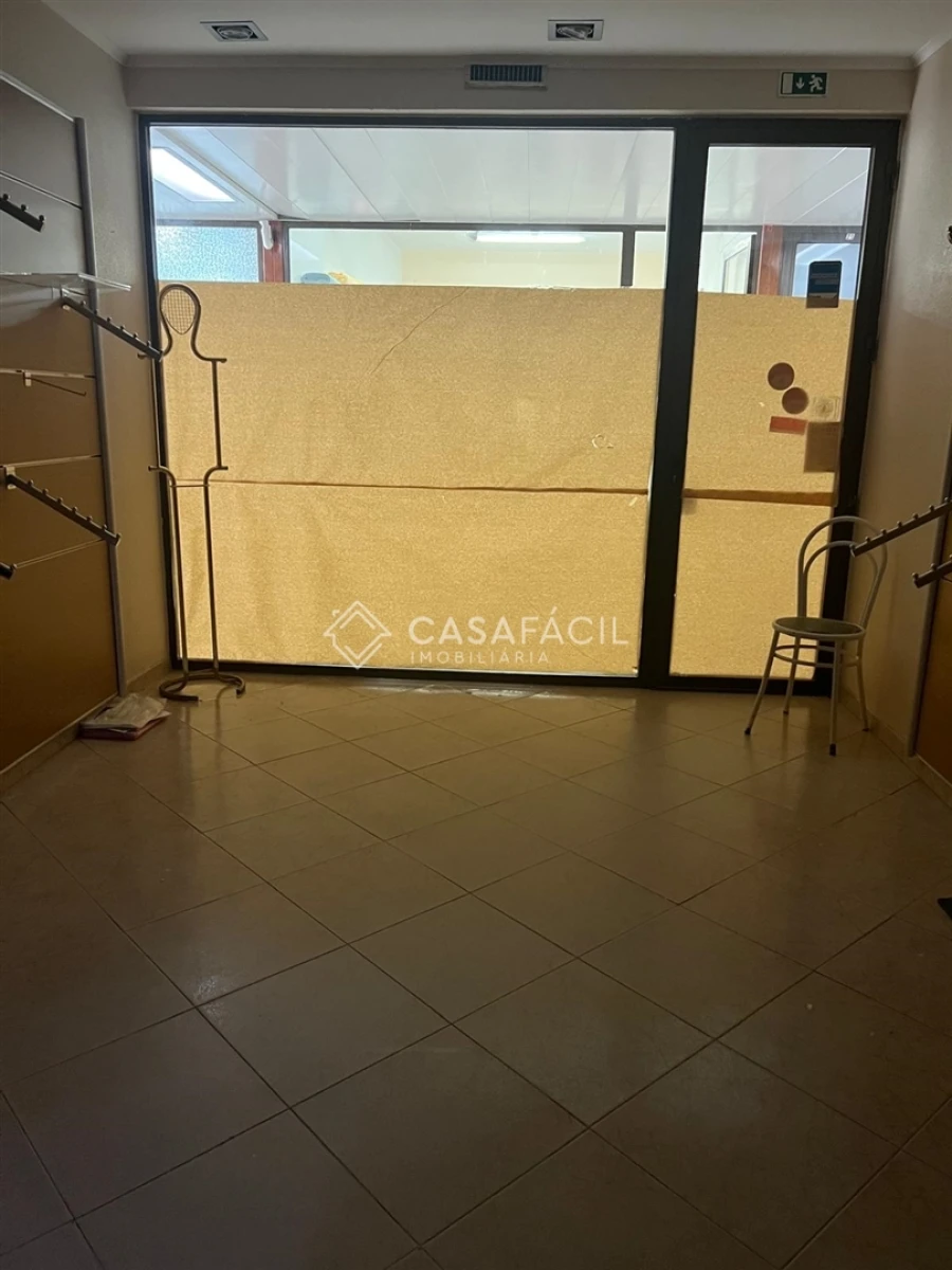 Loja para Venda em Montijo e Afonsoeiro Foto 2