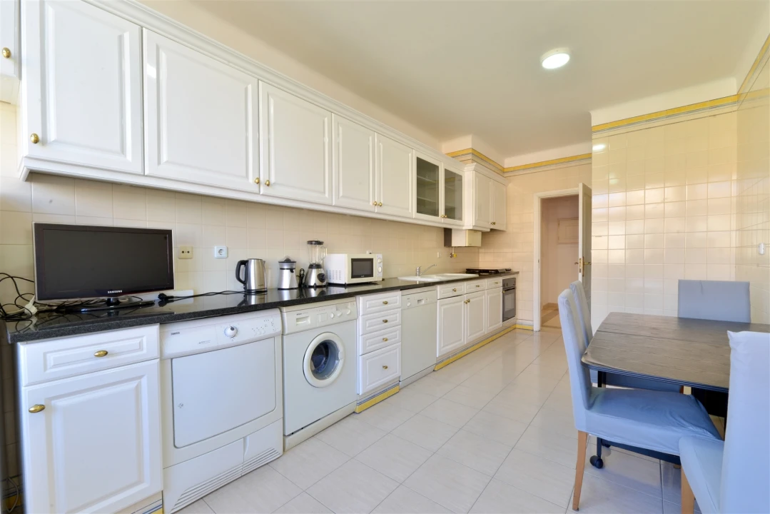 Apartamento T2 para Arrendamento em Cascais e Estoril Foto 17