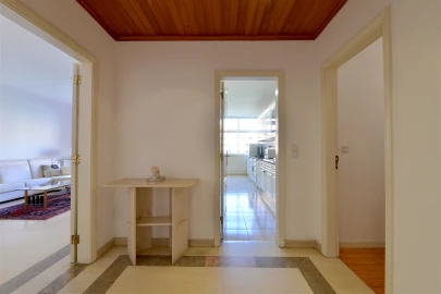 Apartamento T2 para Arrendamento em Cascais e Estoril