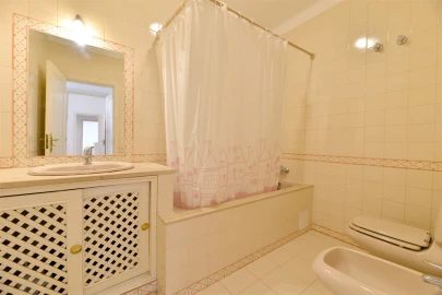 Apartamento T2 para Arrendamento em Cascais e Estoril