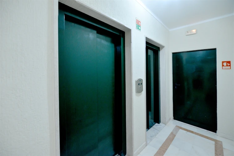 Apartamento T2 para Arrendamento em Cascais e Estoril Foto 32
