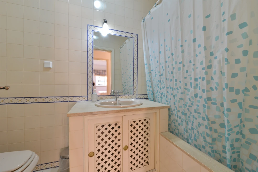 Apartamento T2 para Arrendamento em Cascais e Estoril Foto 24
