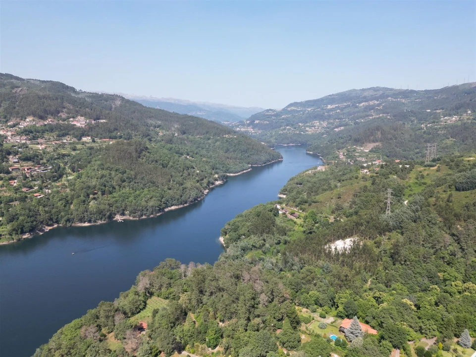 Moradia T0 para Venda em Parada do Bouro Foto 25