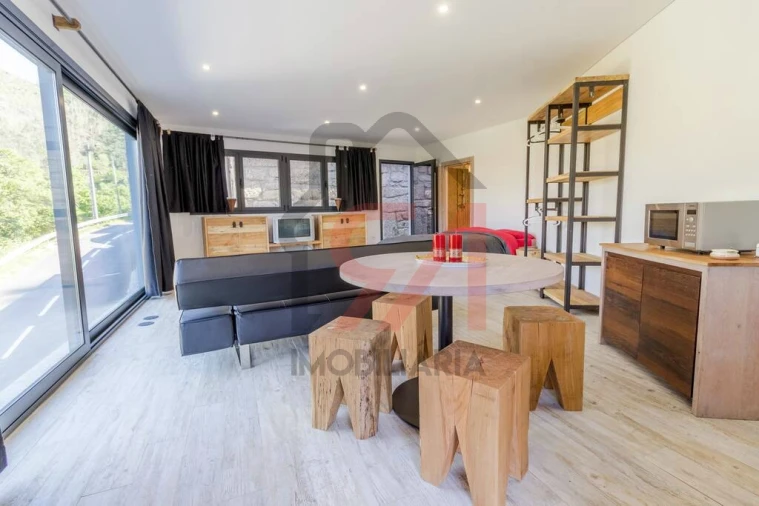 Moradia T0 para Venda em Parada do Bouro Foto 11