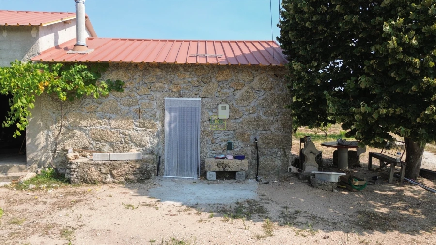 Quinta T1 para Venda em Vale de Prazeres e Mata da Rainha Foto 52
