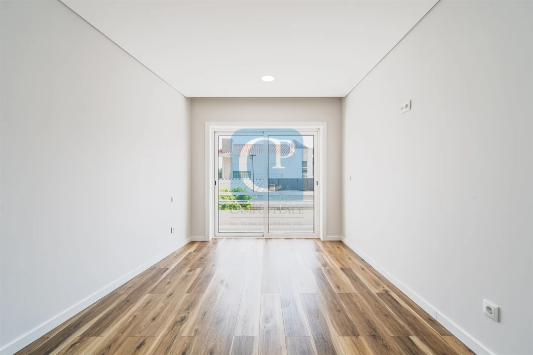 Apartamento T2 para Venda em Nogueira e Silva Escura Foto 6