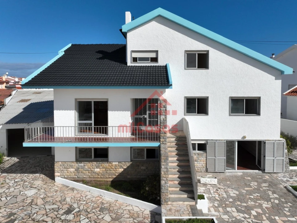 Moradia T11 para Venda em Atouguia da Baleia Foto 30