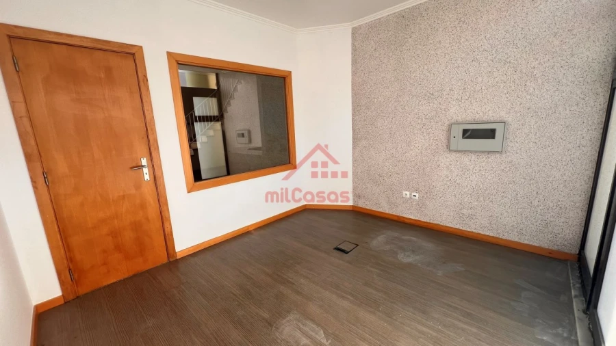 Loja para Venda em Peniche Foto 4