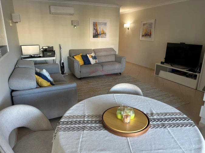Apartamento T1 para Venda em Alvor Foto 11