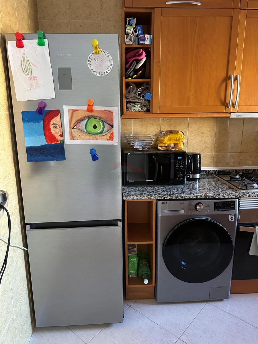 Apartamento T1 para Venda em Alvor Foto 3